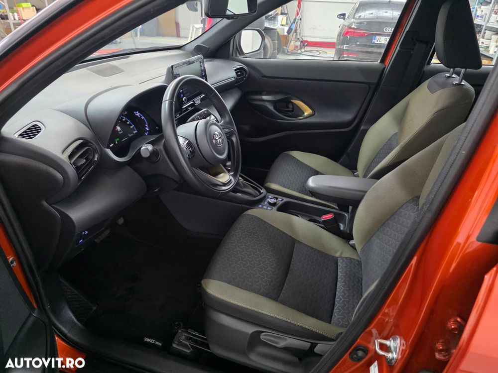 TOYOTA Yaris Cross 2023 — imagine 8