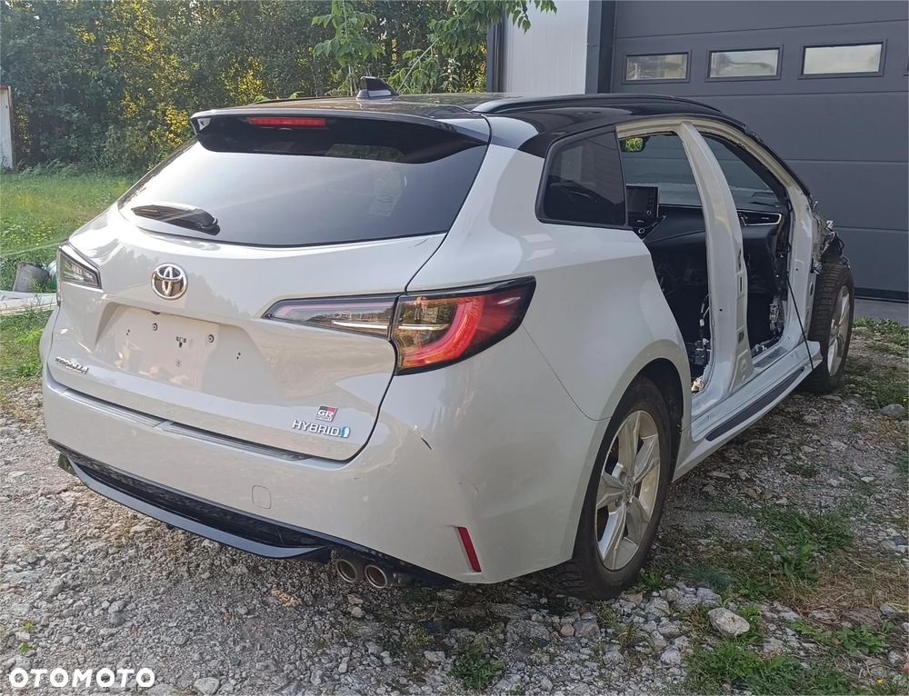 Toyota Corolla 2.0 Hybrid GR Sport - 4