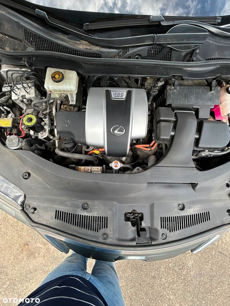 Lexus RX - 5