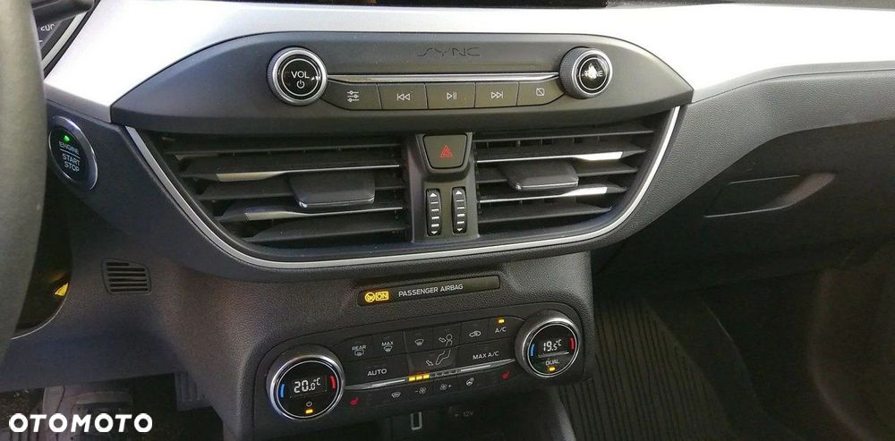 Ford Focus SW 1.0 EcoBoost Trend Edition - 21