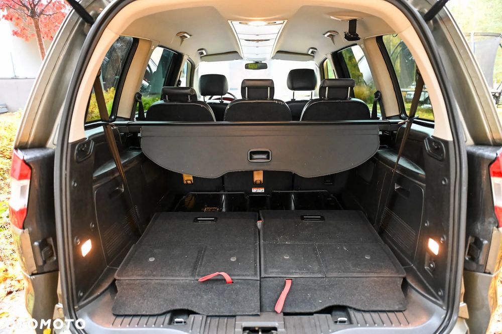Ford Galaxy 2.0 TDCi Titanium - 9
