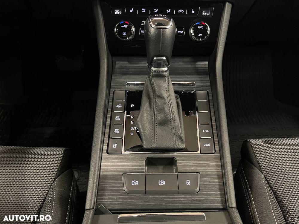 Skoda Superb 1.4 TSI PHEV Style - 25