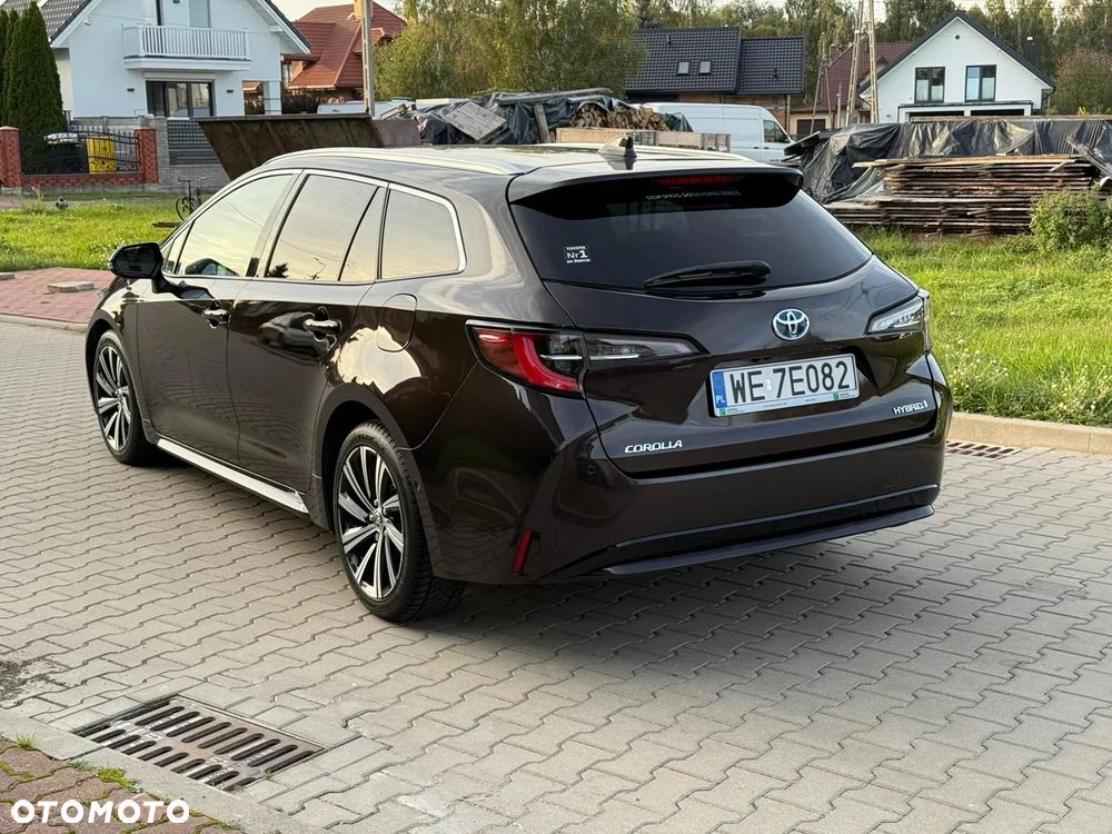 Toyota Corolla 1.8 Hybrid Executive - 2