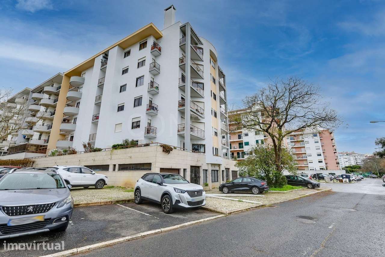 Escritório, loja e armazém com 550 m² em Linda-a-Velha, pronto a funci - Grande imagem: 3/38