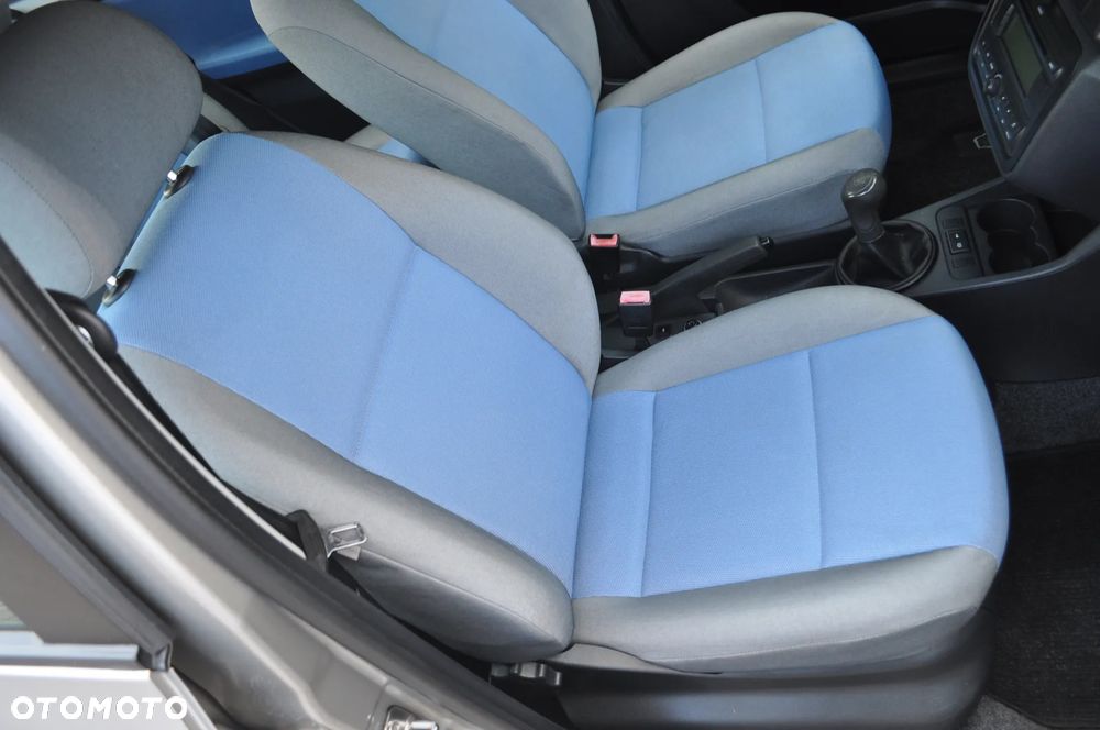 Skoda Fabia 1.2 HTP FAMILY - 22
