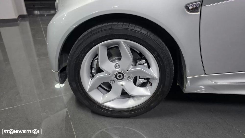 Smart ForTwo Coupé 1.0 mhd Pulse 71 Softouch - 37