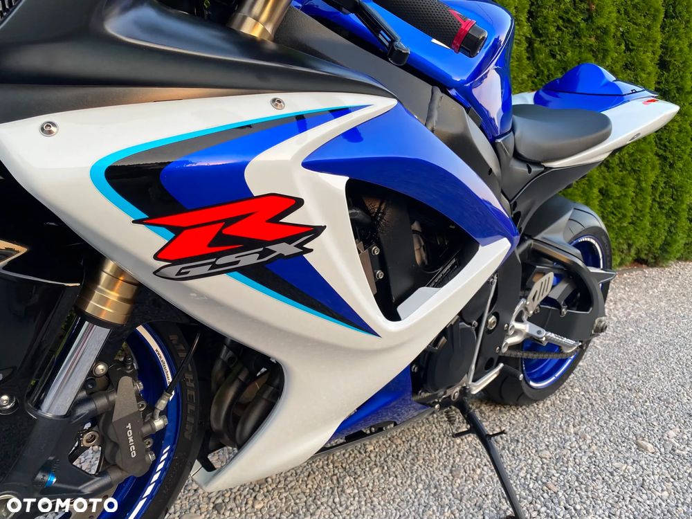 Suzuki GSX-R - 23