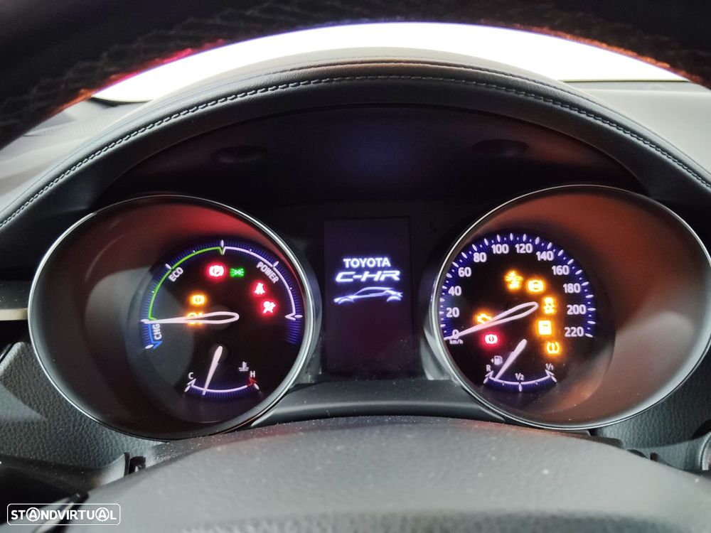 Toyota C-HR - 15