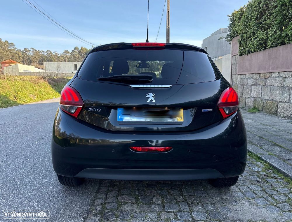 Peugeot 208 1.2 PureTech Style - 23