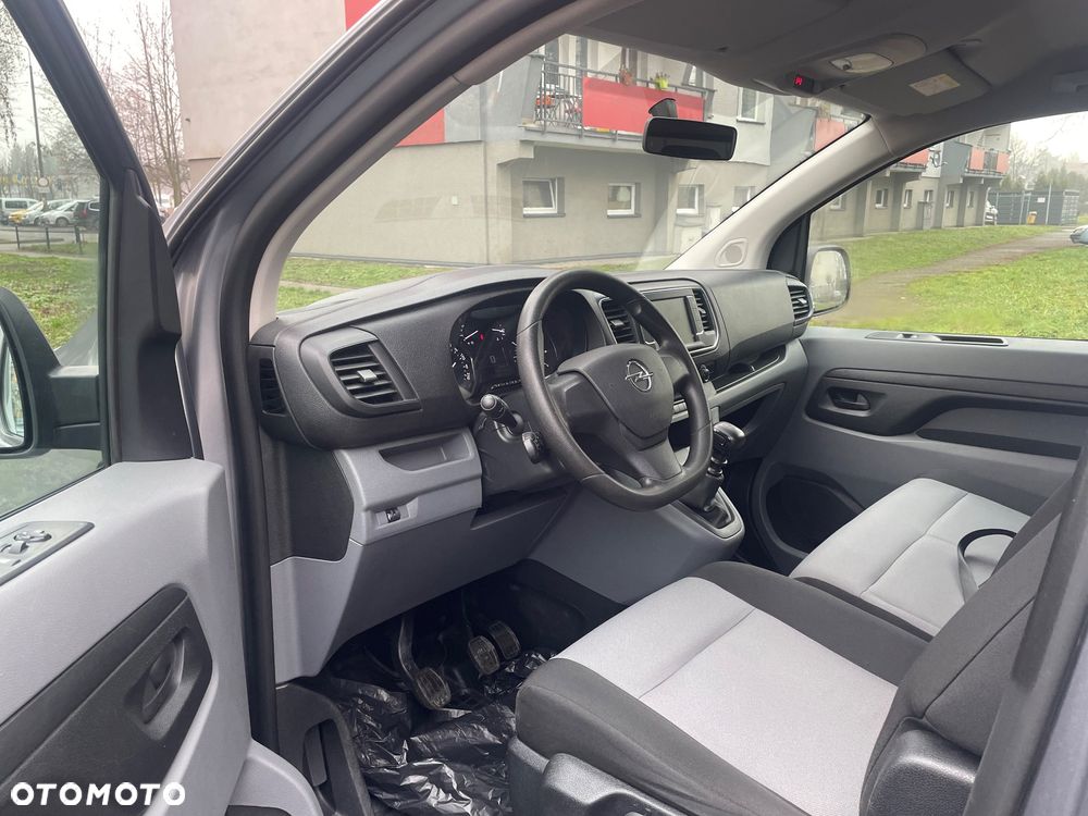 Opel Vivaro Kombi Long 3,1t Enjoy - 11