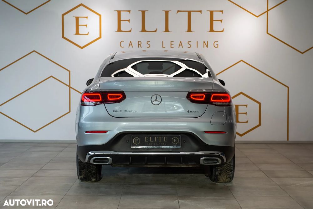 Mercedes-Benz GLC Coupe 300 e 4MATIC - 5