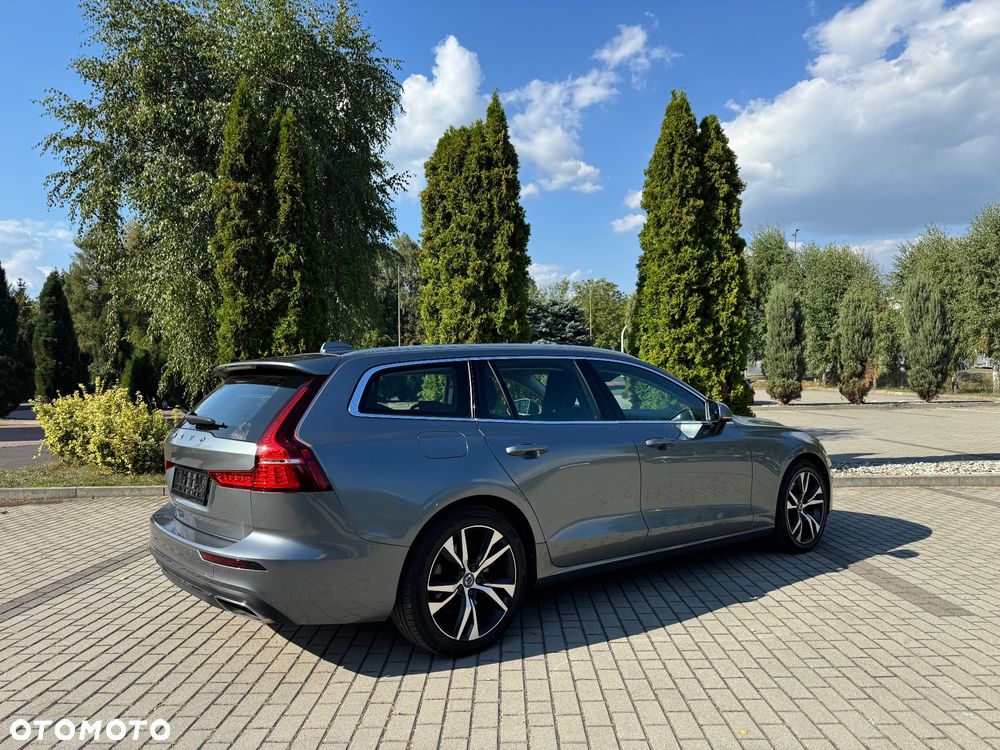 Volvo V60 T6 AWD Recharge Geartronic Inscription - 8