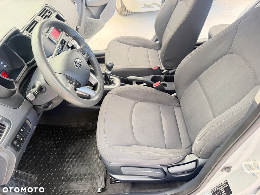 Kia Rio 1.2 S - 8