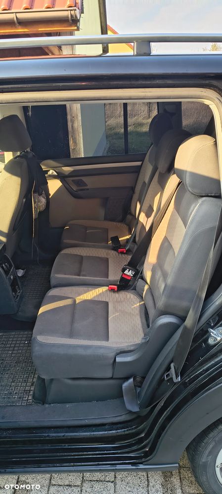 Volkswagen Touran 1.4 TSI Cross - 9