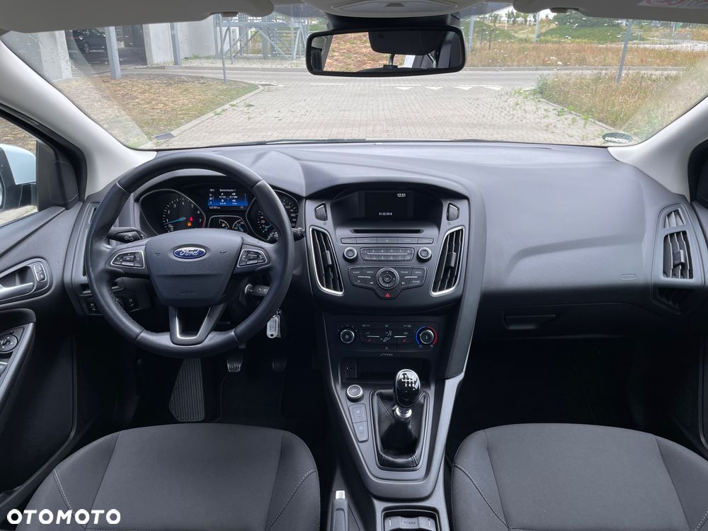 Ford Focus 1.0 EcoBoost Start-Stopp-System TREND - 16