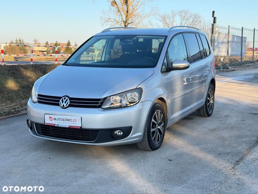 Volkswagen Touran 1.6 TDI DPF BlueMotion Technology DSG Highline - 4