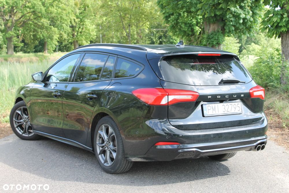 Ford Focus 1.5 EcoBlue Start-Stopp-System ST-LINE - 4