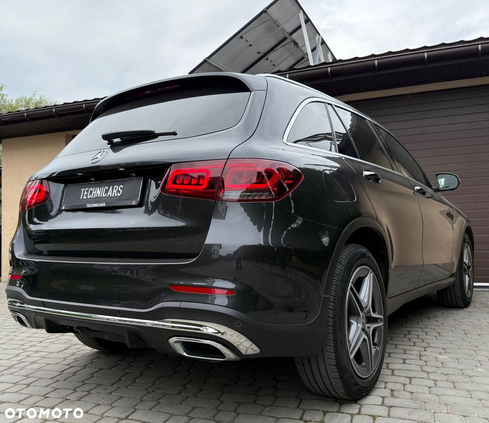 Mercedes-Benz GLC 220 d 4Matic 9G-TRONIC AMG Line - 13