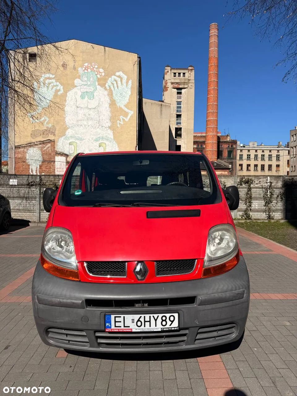 Renault Trafic - 1