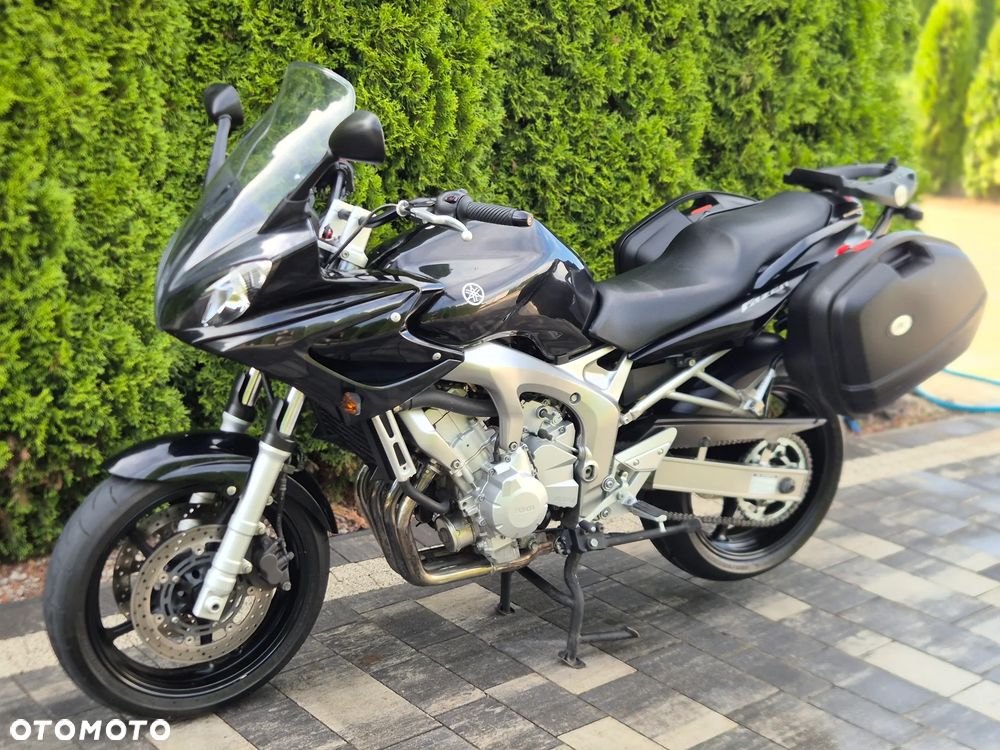 Yamaha FZ6 - 4