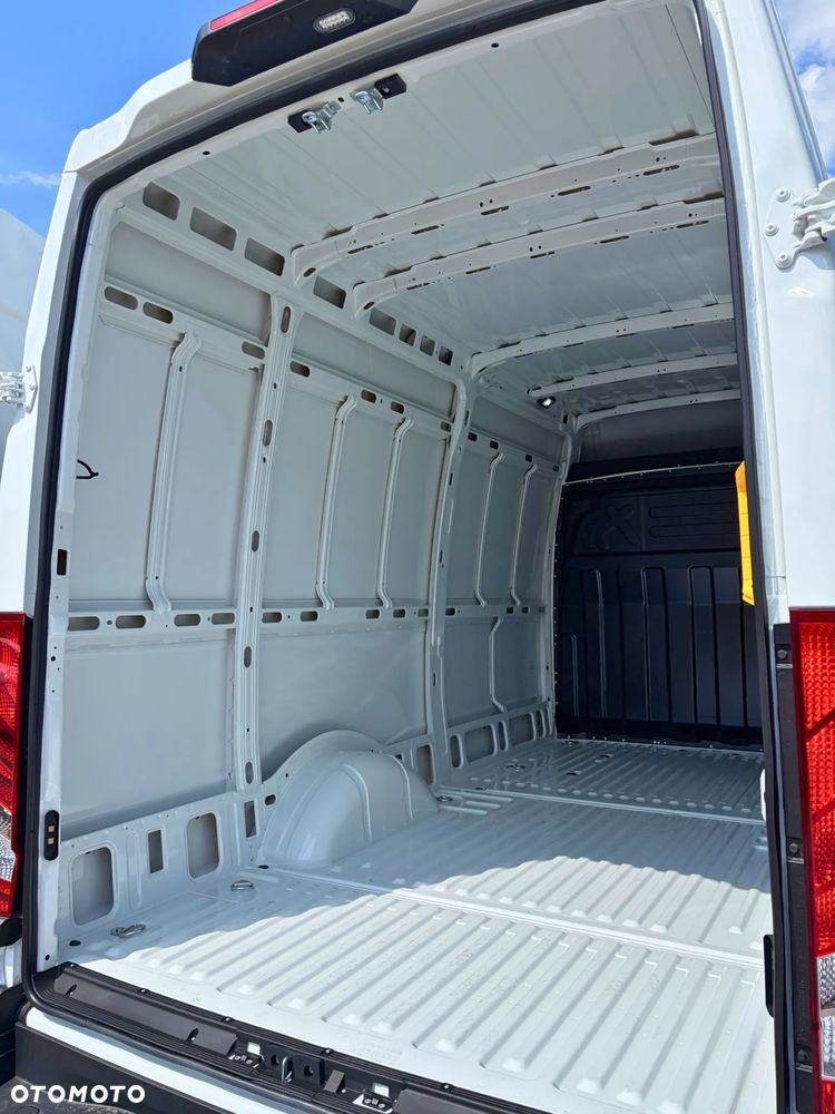 Iveco Daily 35S16B V - 11