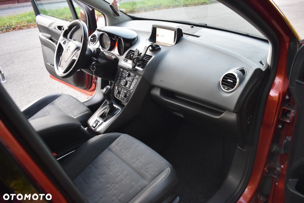 Opel Meriva 1.4 T Cosmo - 12