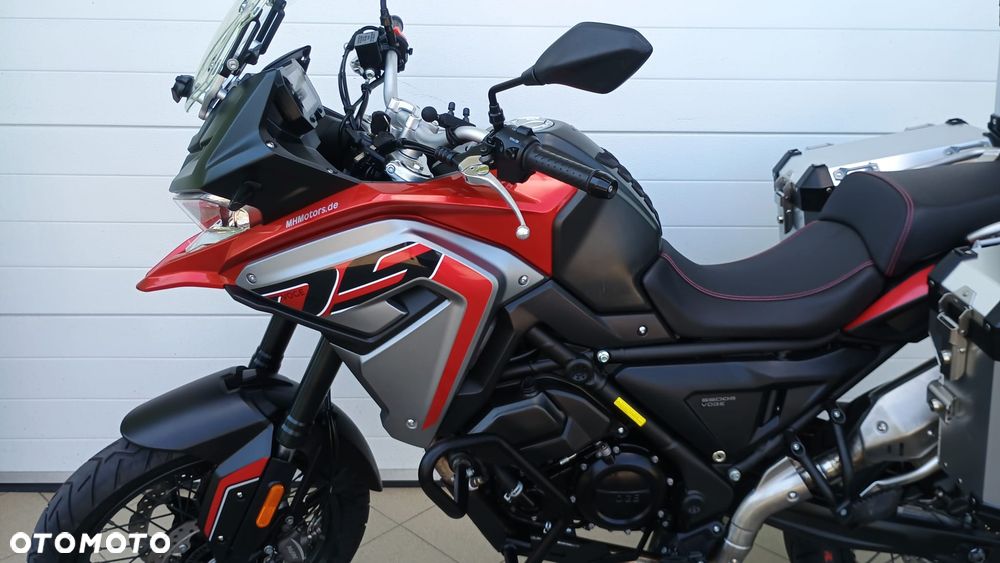 VOGE 650DSX - 16