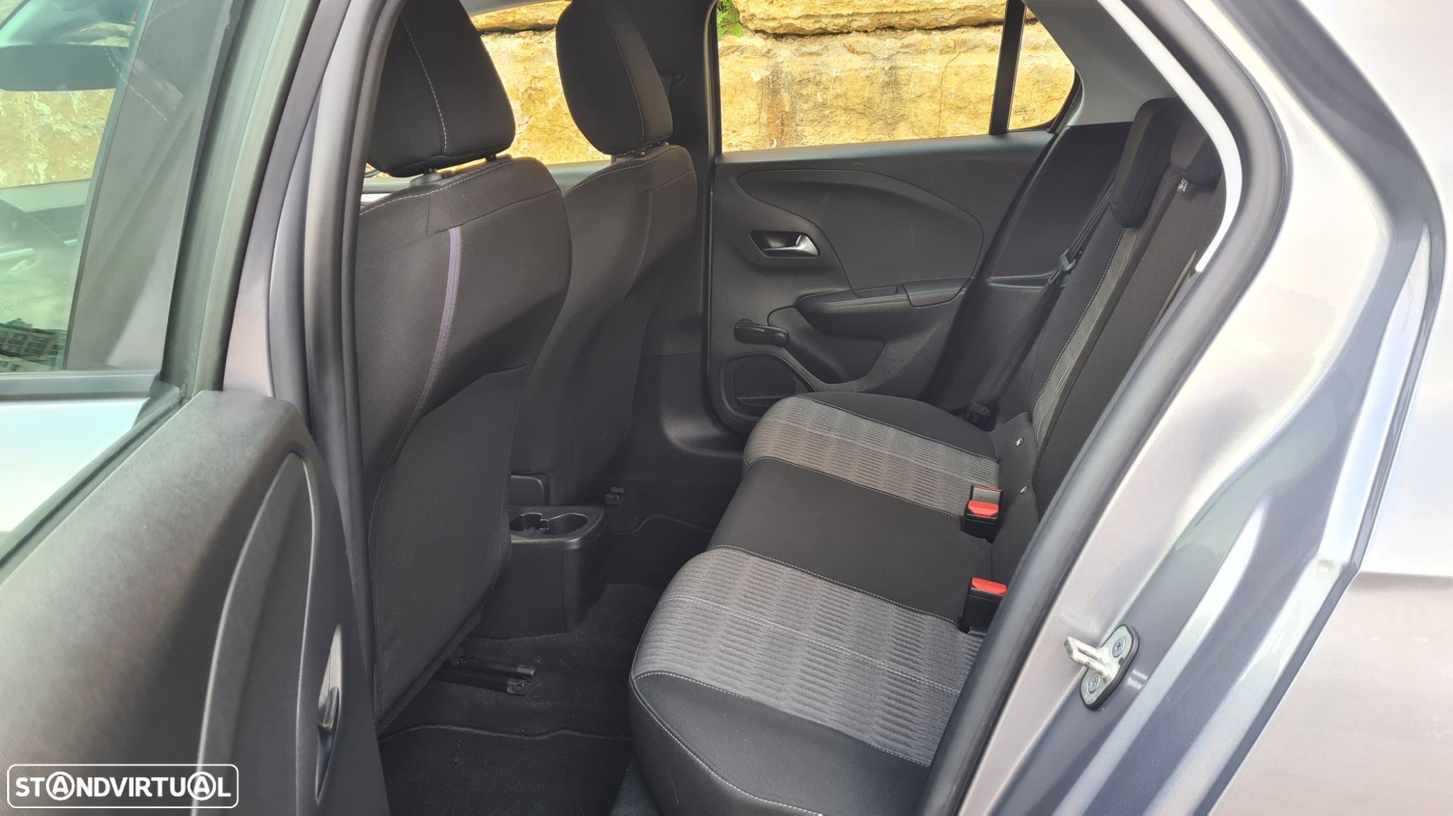 Opel Corsa 1.5 D Business Edition - 47