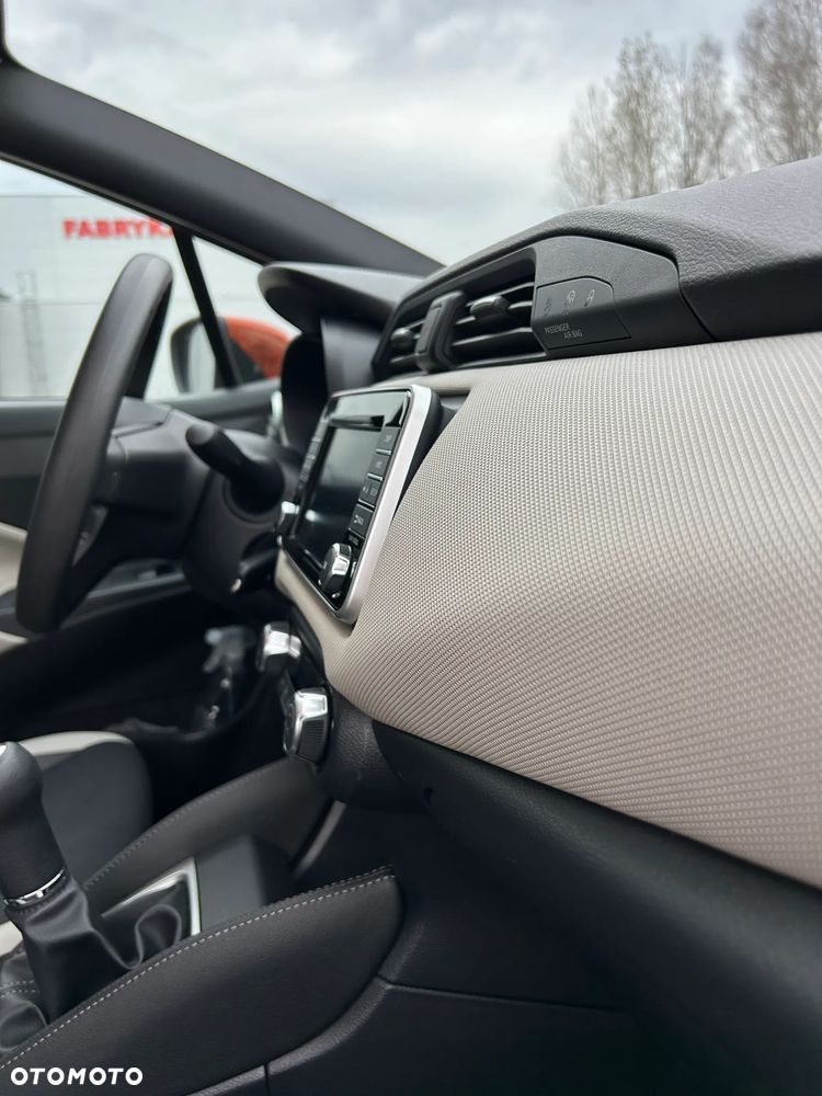 Nissan Micra 1.0 Acenta - 31