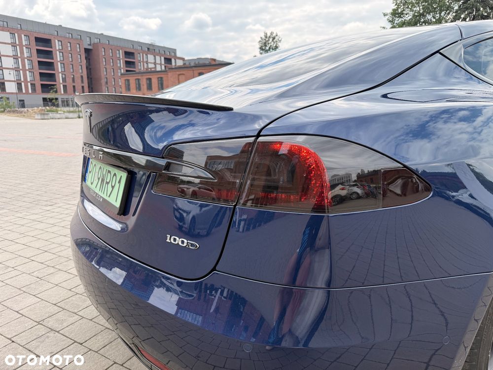 Tesla Model S 100D Allradantrieb Performance - 10
