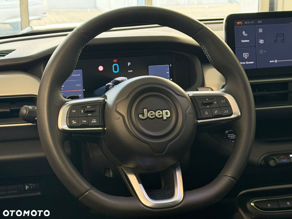 Jeep Avenger 1.2 T3 mHEV Summit FWD eDCT6 - 22