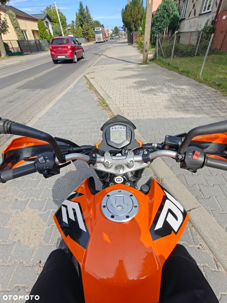 KTM Duke - 30