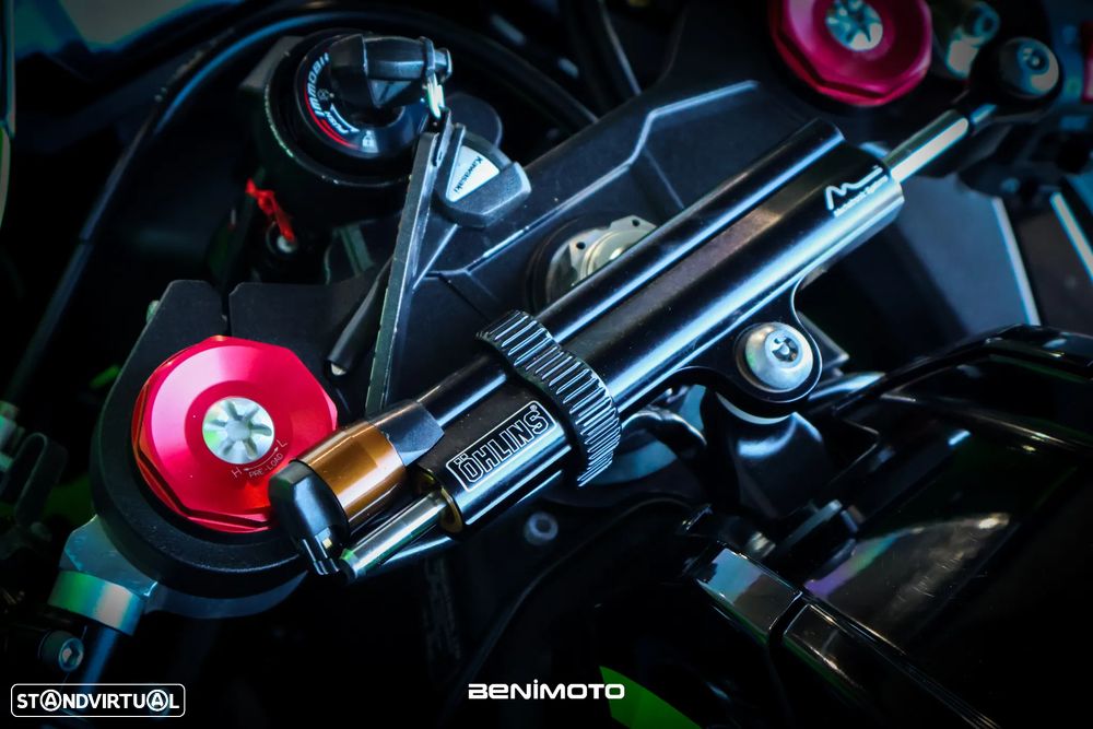 Kawasaki ZX 10R - 12