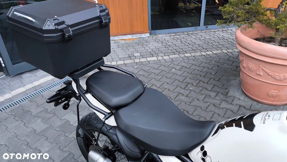 Royal Enfield Himalayan - 24