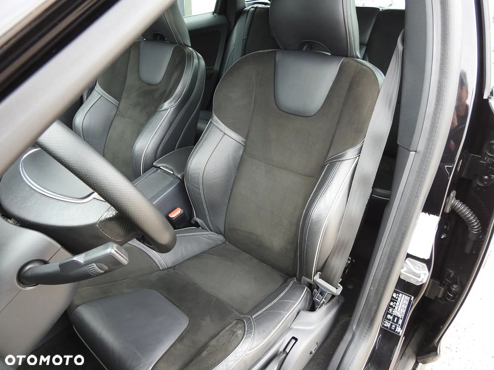 Volvo XC 60 D4 Drive-E R-Design Momentum - 10