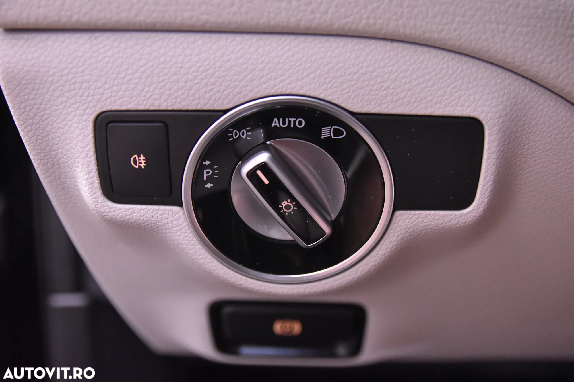 Mercedes-Benz GLA 220 4MATIC - 15