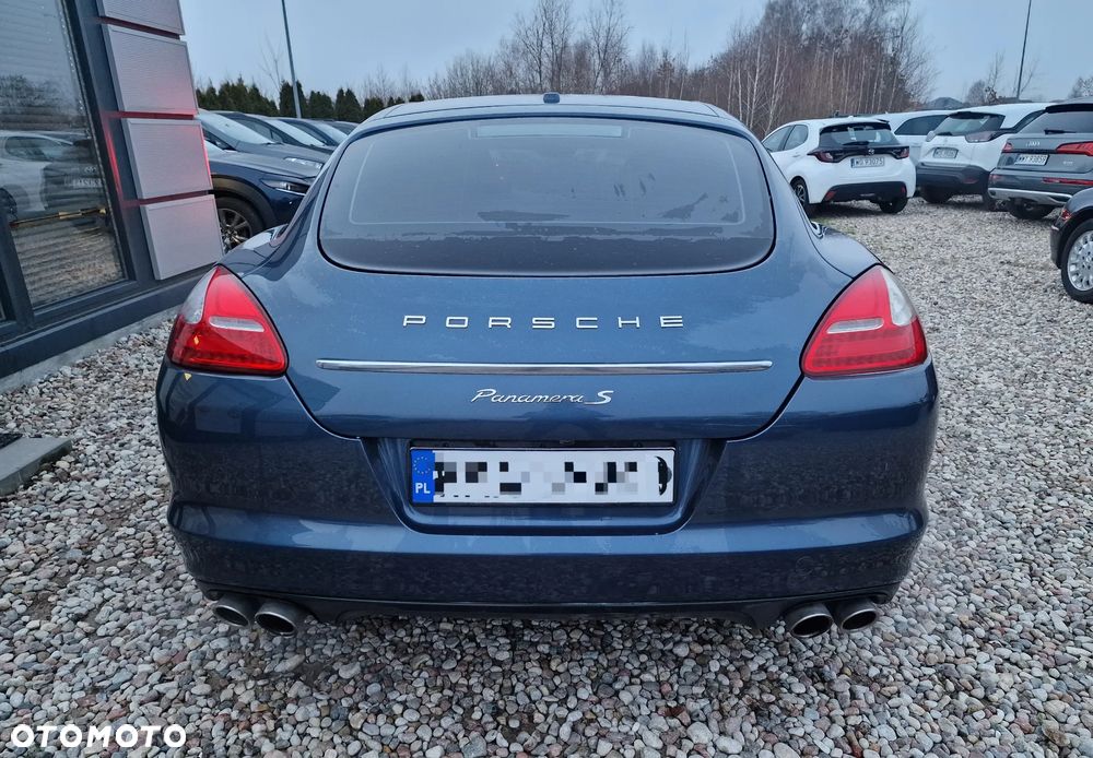 Porsche Panamera - 10