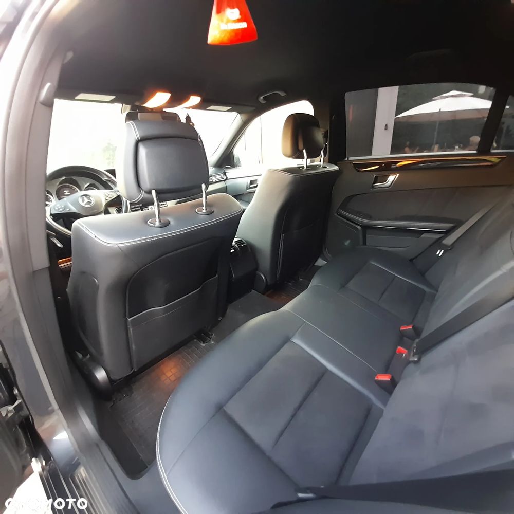 Mercedes-Benz Klasa E 220 CDI BlueEff - 8