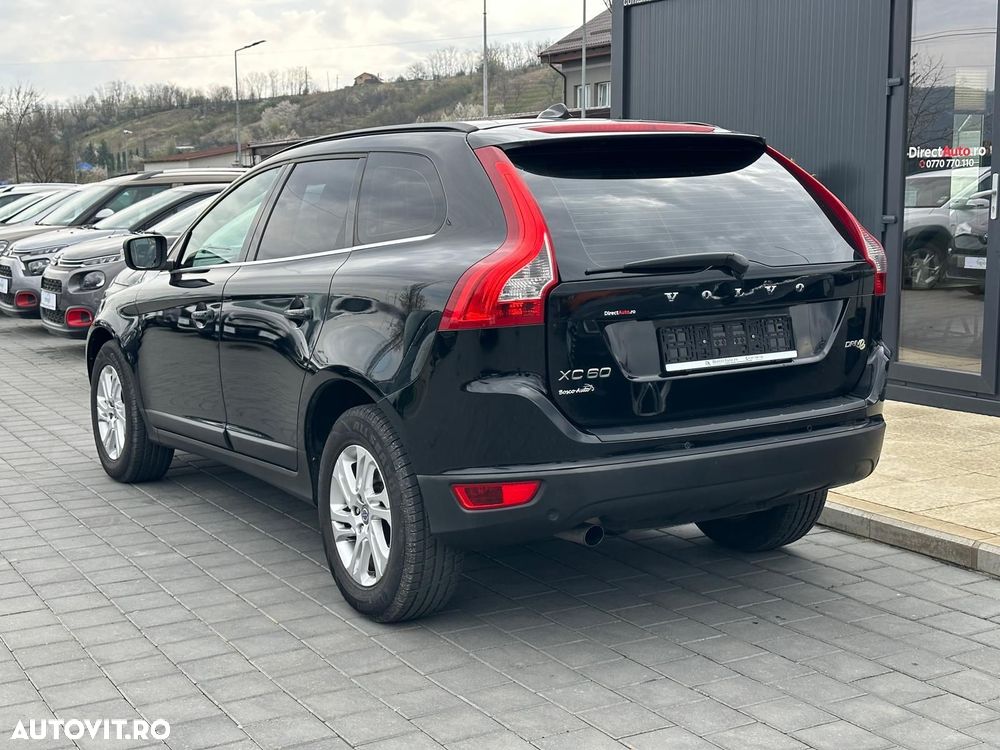 Volvo XC 60 - 4