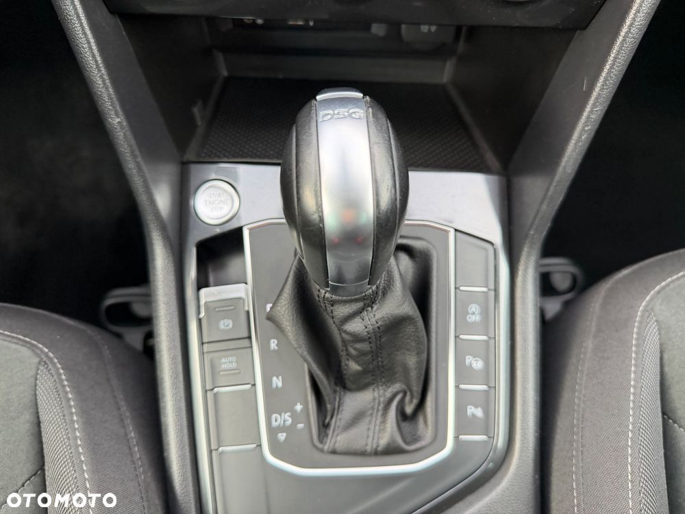 Volkswagen Tiguan - 20