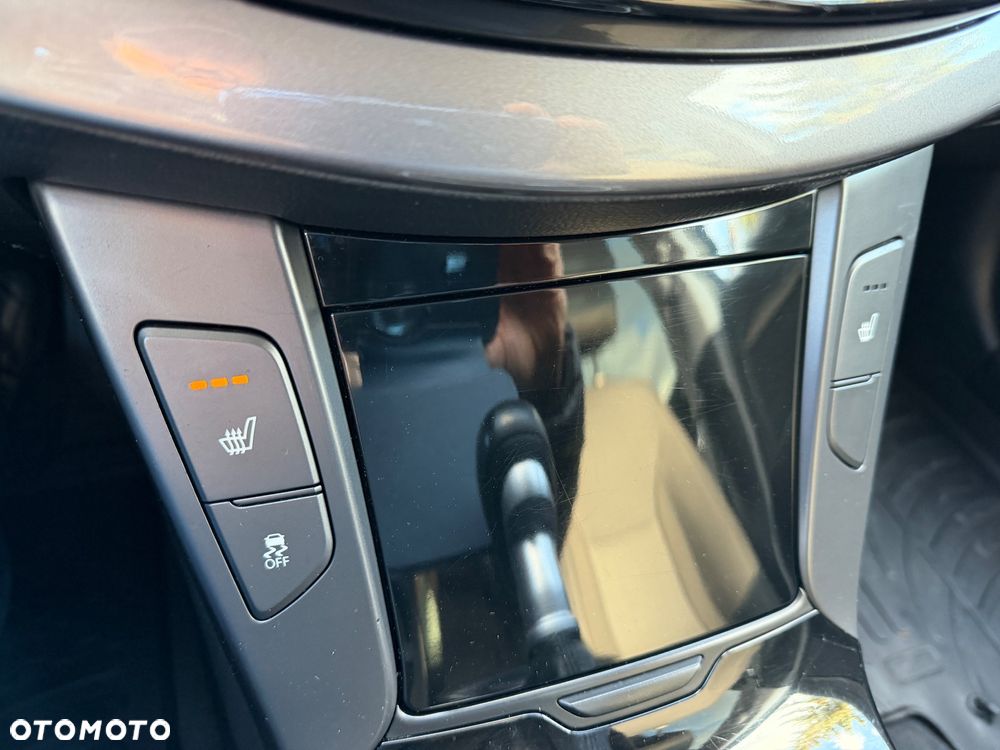 Hyundai i40 1.7 CRDi Comfort - 13