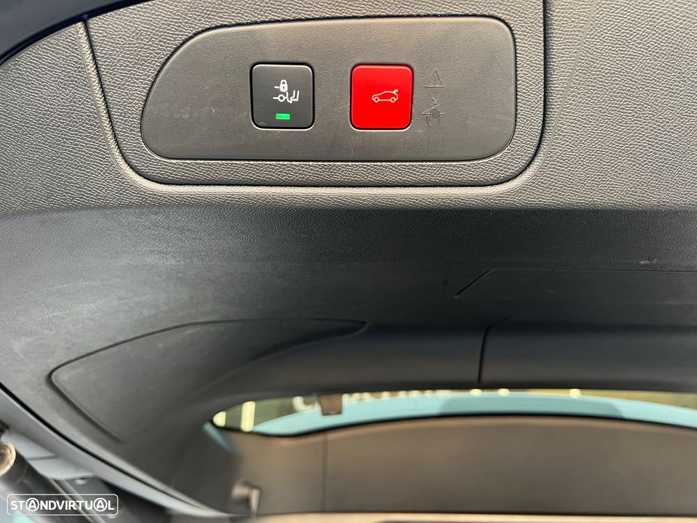 DS DS7 Crossback 1.5 BlueHDi Performance Line EAT8 - 28
