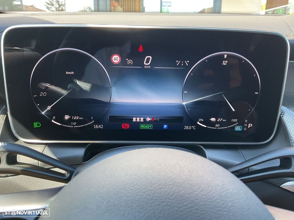 Mercedes-Benz GLC 300 de 4Matic - 33