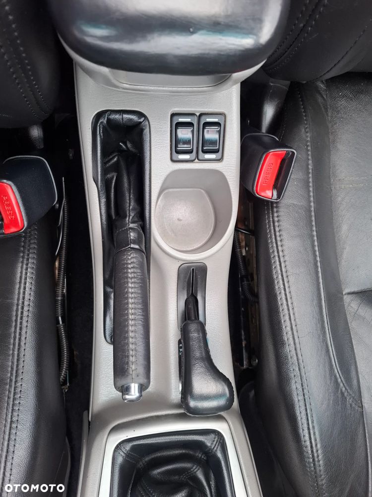 Subaru Forester 2.0 XC Celebration - 18