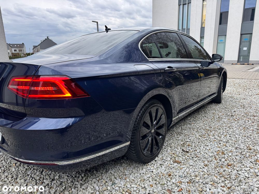 Volkswagen Passat - 6