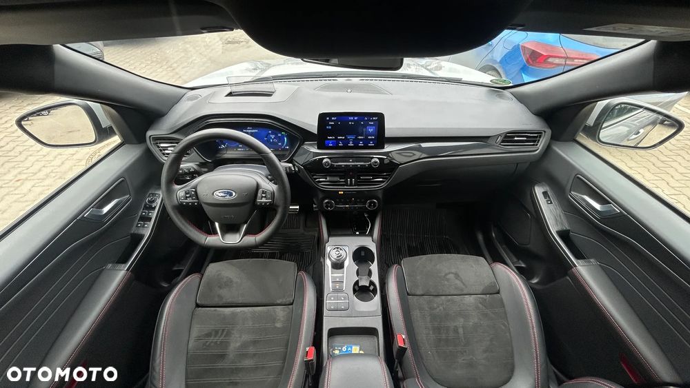 Ford Kuga 2.5 FHEV FWD ST-Line X eCVT - 9