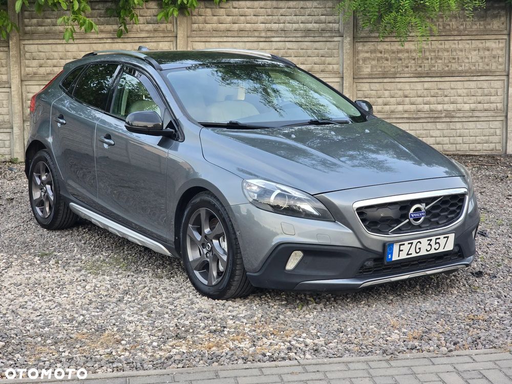 Volvo V40 Cross Country D2 Geartronic Summum - 1