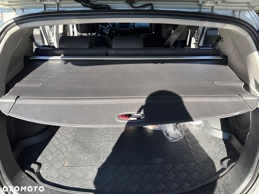 Kia Sportage 2.0 CRDI M - 7