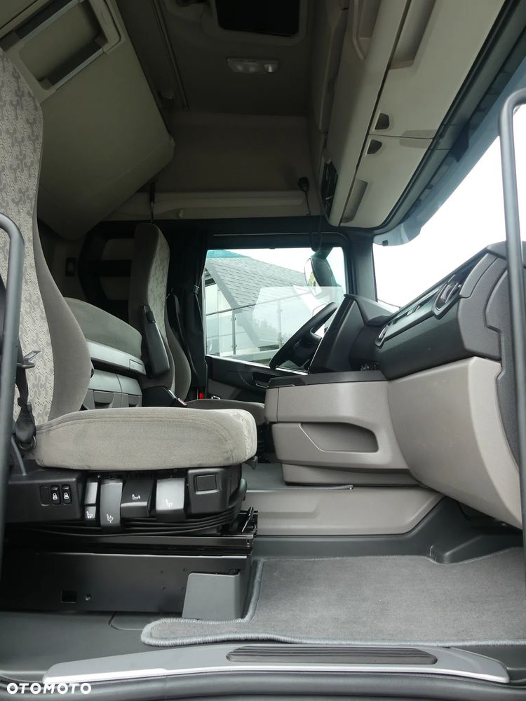 Scania R450 / EURO 6 / ZESTAW PRZEJAZDOWY / RETARDER / - 31