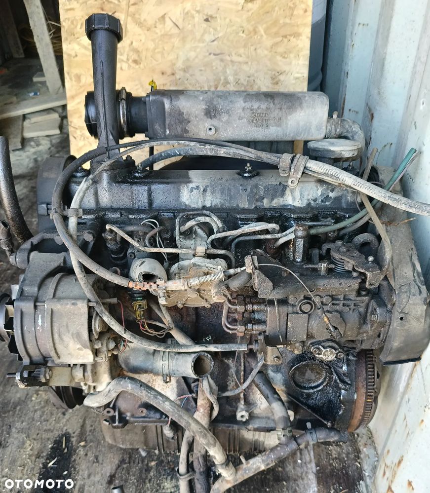 Silniki kompletny do VW transporter T4  2,4 filmik - 3